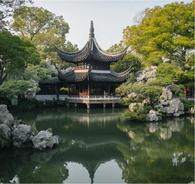 什邡狼狈餐饮有限公司